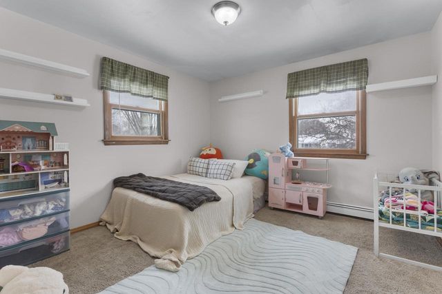 632 SUBURBAN DRIVE, De Pere, WI 54115