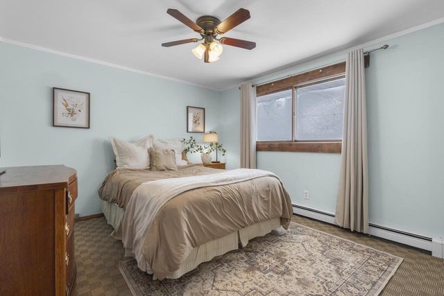 632 SUBURBAN DRIVE, De Pere, WI 54115