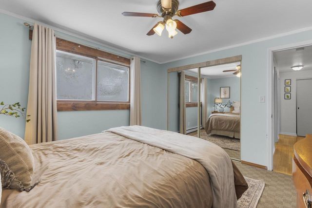 632 SUBURBAN DRIVE, De Pere, WI 54115