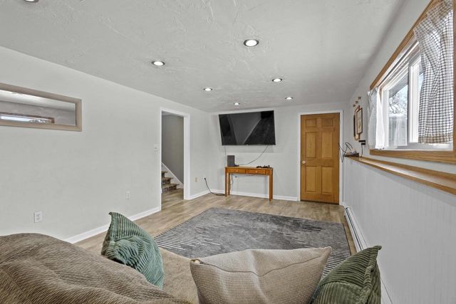 632 SUBURBAN DRIVE, De Pere, WI 54115