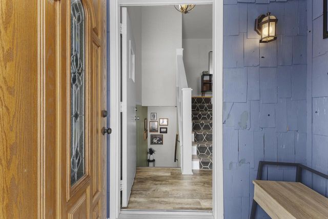 632 SUBURBAN DRIVE, De Pere, WI 54115