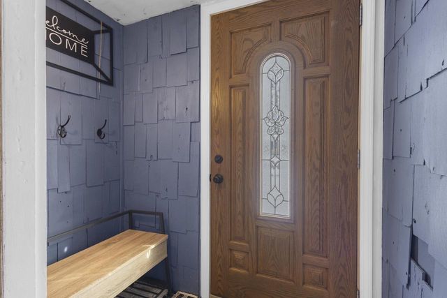 632 SUBURBAN DRIVE, De Pere, WI 54115