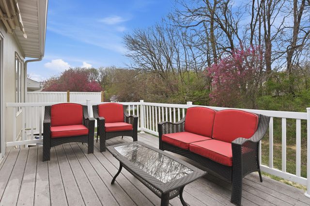 112 MCKENZIE Circle, Council Bluffs, IA 51503
