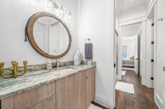406 Bay Oaks Court, Destin, FL 32541