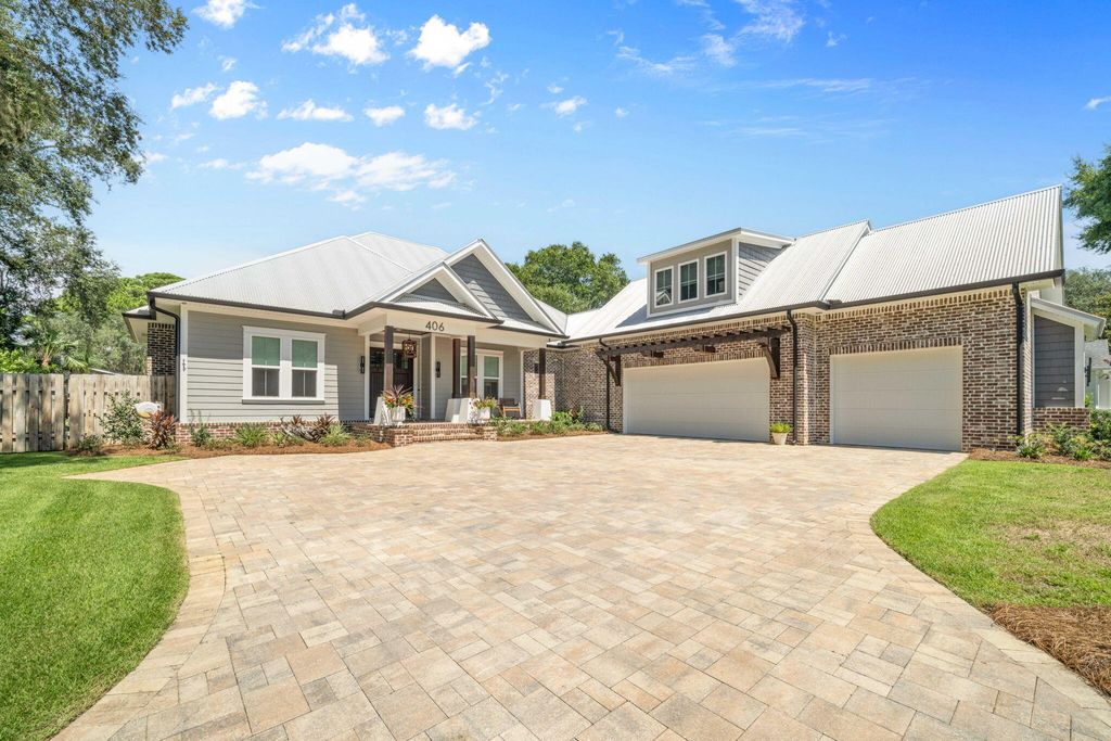 406 Bay Oaks Court, Destin, FL 32541