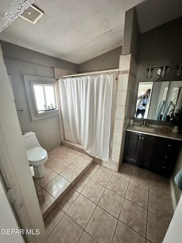 200 EDGAR Road, El Paso, TX 79932