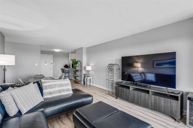 18-15 215th Street 14 B, Bayside, NY 11360