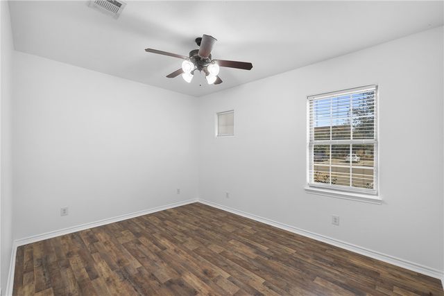 3200 Cullen Trail, College Station, TX 77845