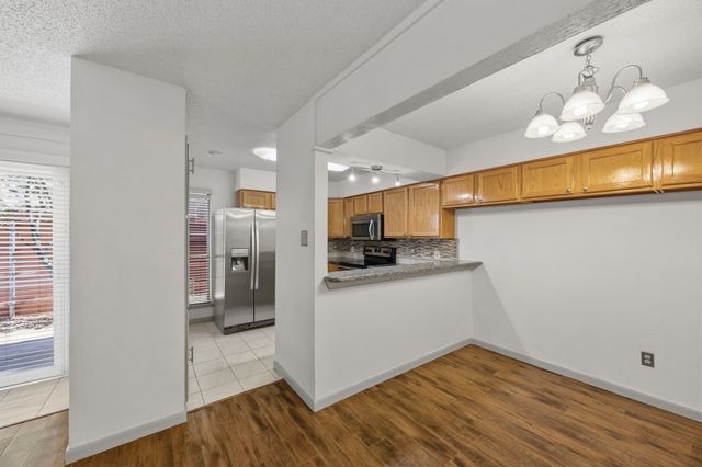 4241 Madera Road 4, Irving, TX 75038