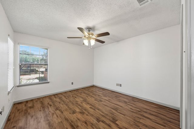 4241 Madera Road 4, Irving, TX 75038