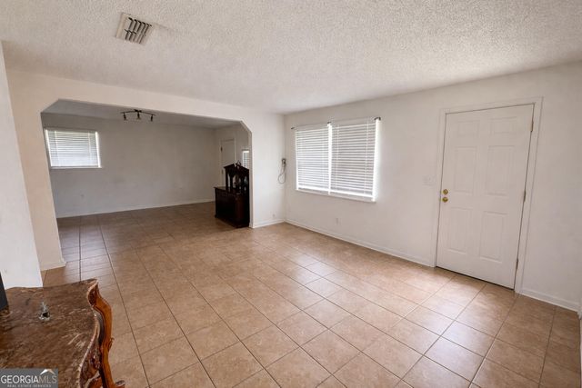 1176 Willie C Harris Drive, Cairo, GA 39828