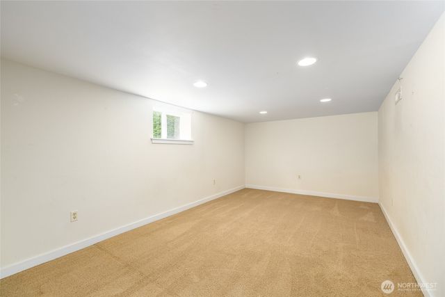 2752 Broadway Street, Bellingham, WA 98225
