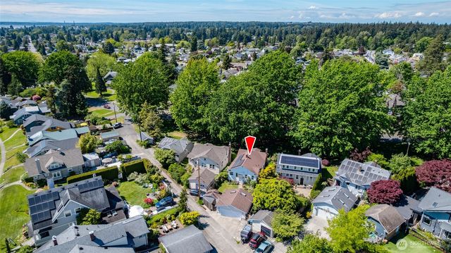 2752 Broadway Street, Bellingham, WA 98225