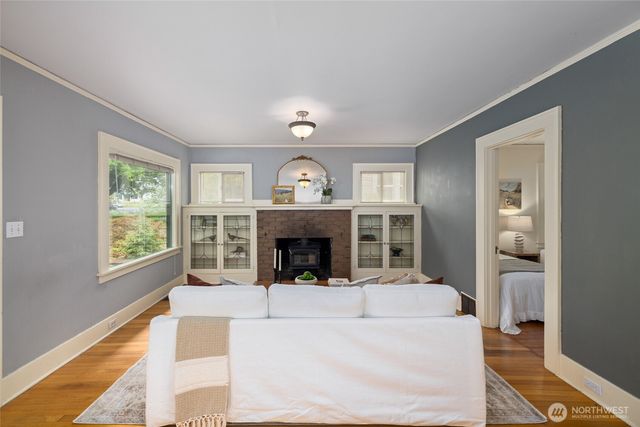 2752 Broadway Street, Bellingham, WA 98225