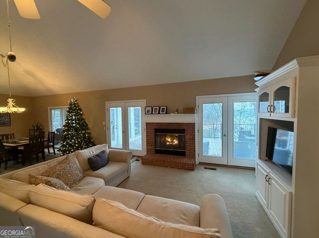 131 Sunrise Drive, Lavonia, GA 30553