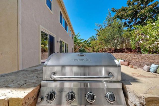 629 Amarra Lane, Vista, CA 92083