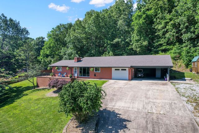 19045 Pinecrest Lane, Rogers, AR 72756