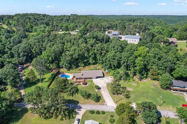 19045 Pinecrest Lane, Rogers, AR 72756