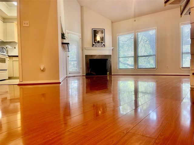 4144 SW Greystone Way 505, Sugar Land, TX 77479