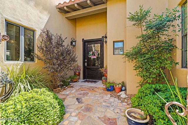 5520 RIVER RUN Street, El Paso, TX 79932