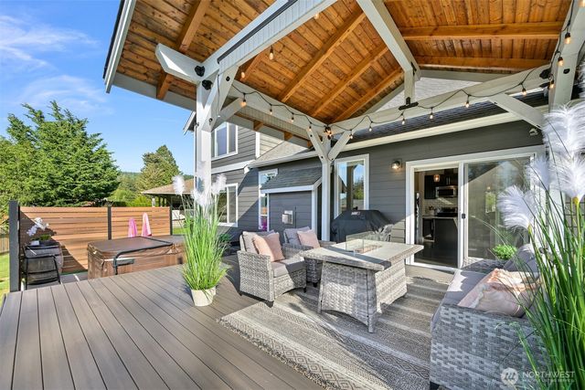 1460 Sunnybrook Lane, Bellingham, WA 98226