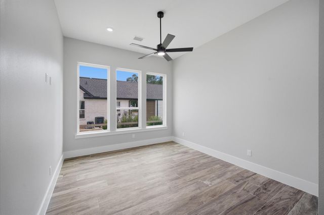 18556 Michaels Run, Montgomery, TX 77316