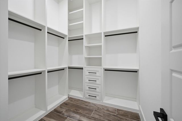 18556 Michaels Run, Montgomery, TX 77316