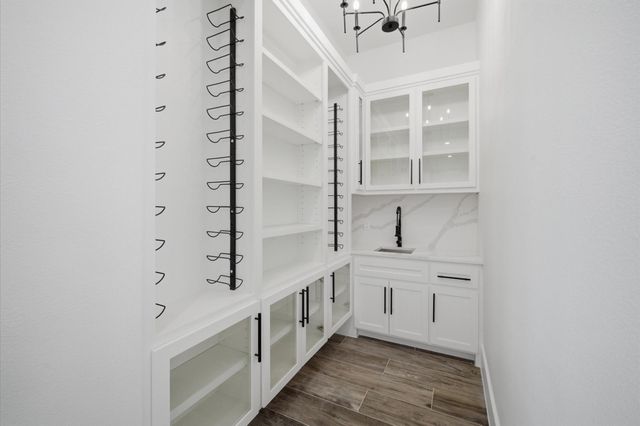 18556 Michaels Run, Montgomery, TX 77316
