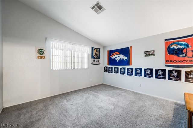 7829 Desert Candle Way, Las Vegas, NV 89128