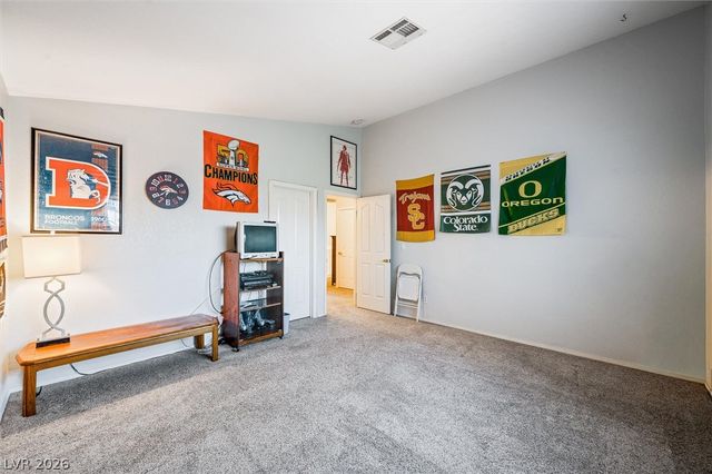 7829 Desert Candle Way, Las Vegas, NV 89128