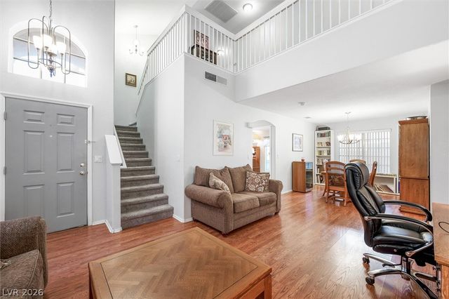 7829 Desert Candle Way, Las Vegas, NV 89128