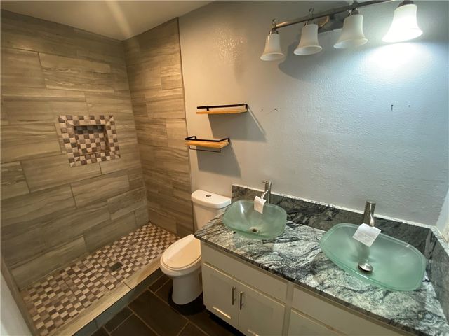 2825 Austin St, Corpus Christi, TX 78404