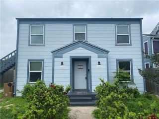 2825 Austin St, Corpus Christi, TX 78404