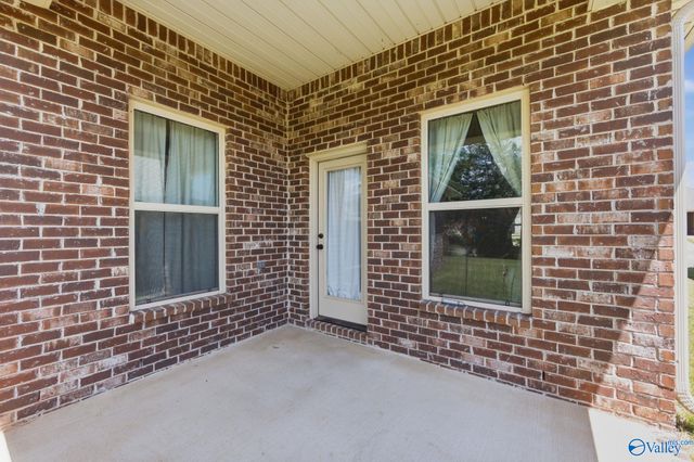 15695 Mizewell Lane NW, Harvest, AL 35749