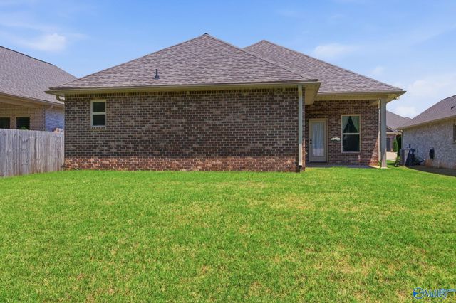 15695 Mizewell Lane NW, Harvest, AL 35749