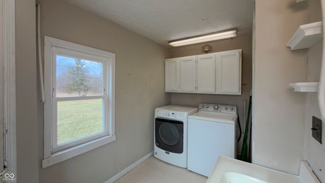 10565 E Southport Road, Indianapolis, IN 46259