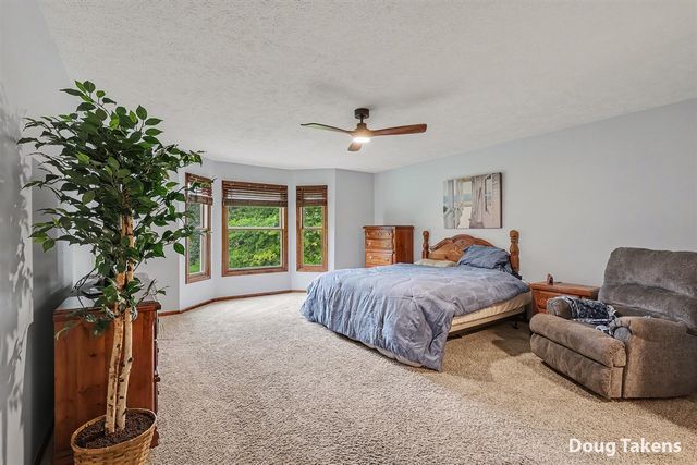 381 White Stag Court, Grandville, MI 49418
