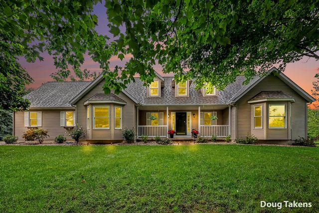 381 White Stag Court, Grandville, MI 49418