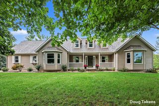 381 White Stag Court, Grandville, MI 49418