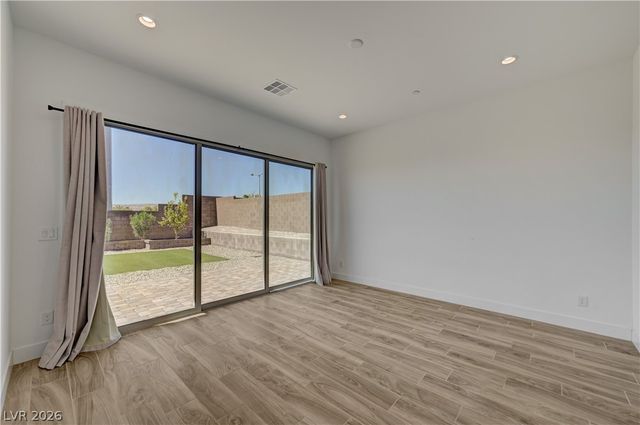 11803 Giroma Avenue, Las Vegas, NV 89138