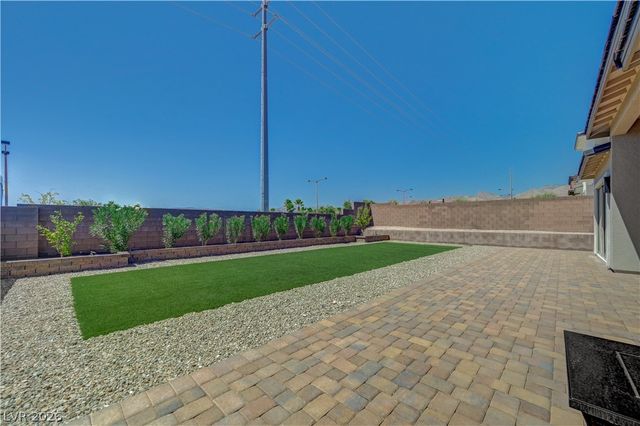 11803 Giroma Avenue, Las Vegas, NV 89138