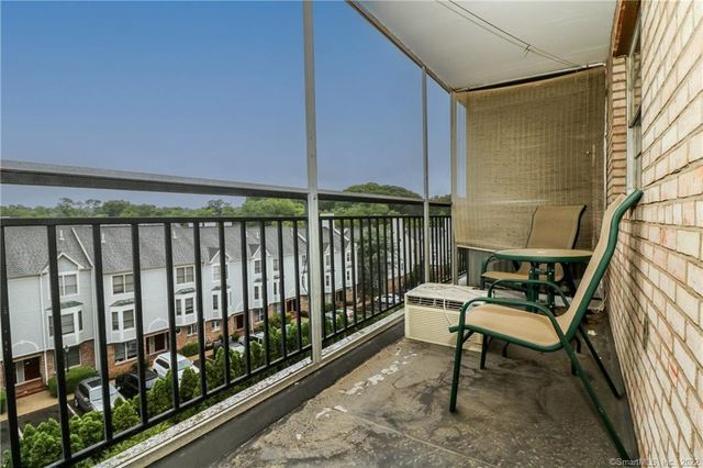 25 Cartright Street 5A, Bridgeport, CT 06604