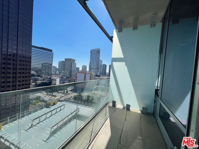 877 Francisco Street 1921, Los Angeles, CA 90017