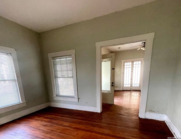 210 FLORIDA ST, San Antonio, TX 78210