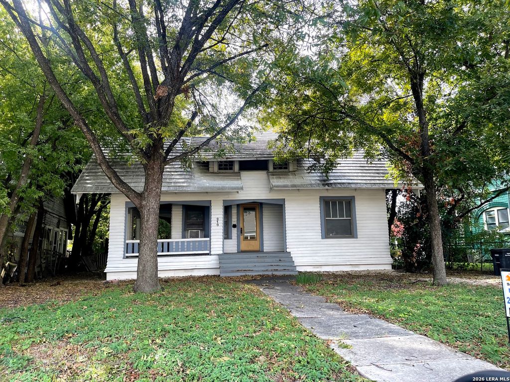 210 FLORIDA ST, San Antonio, TX 78210
