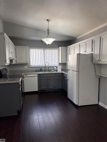 2127 Hopkins Dr Drive, Sterling Heights, MI 48310