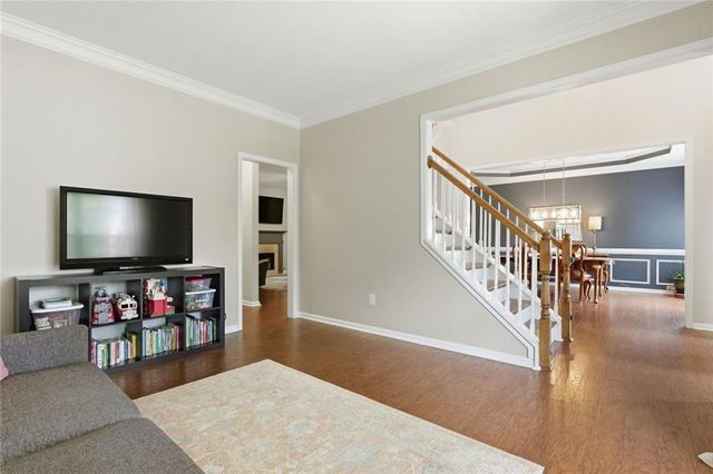 504 Crestview Court, Canton, GA 30115