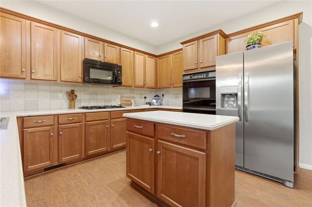 504 Crestview Court, Canton, GA 30115