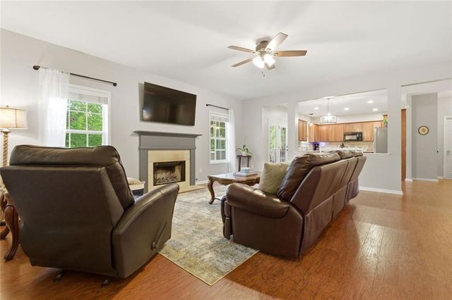 504 Crestview Court, Canton, GA 30115