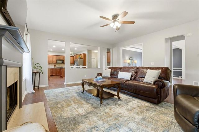 504 Crestview Court, Canton, GA 30115